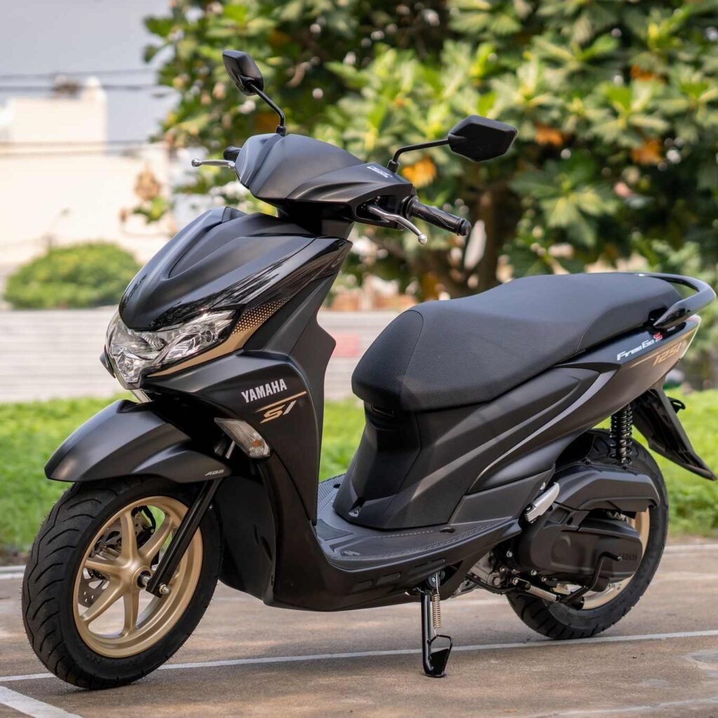 nên mua honda vario 125 và yamaha freego s