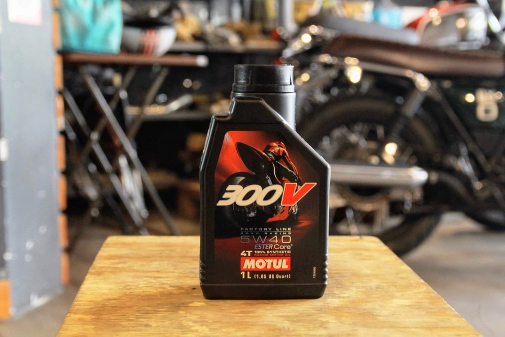 nhot-motul-300v-5w-30