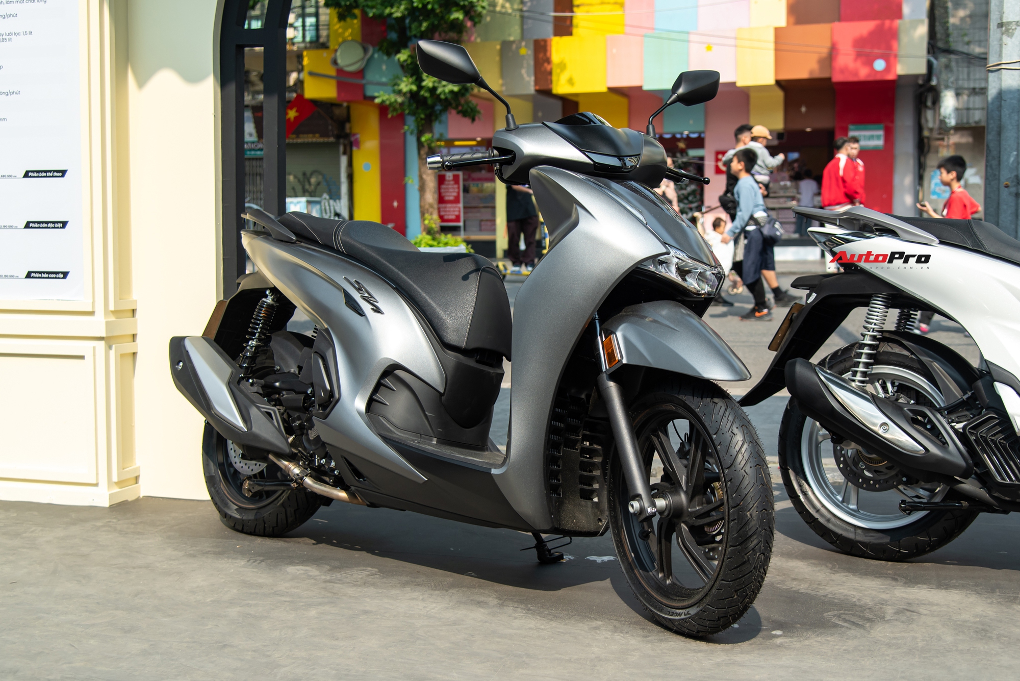 Bảng giá xe Honda Sh 350i 2025 tại TPHCM và Hà Nội mới nhất