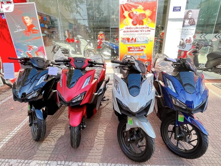 Kích thước của các phiên bản của Vario 160 2025