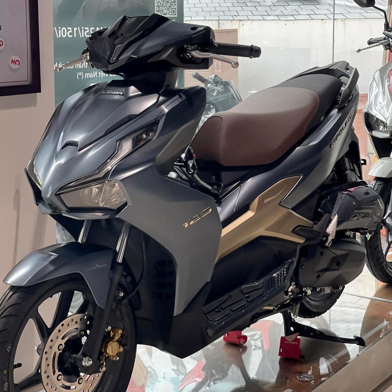 Giá xe AB 125 2025 tại Hà Nội mới nhất - Giá lăn bánh