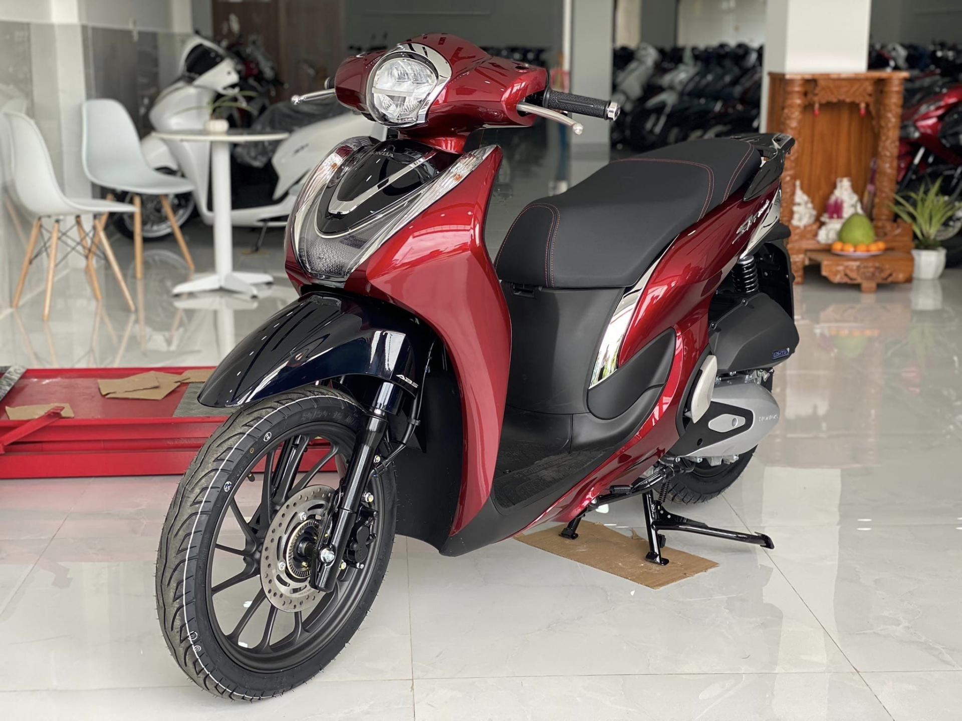 Giá xe Honda SH Mode 2025 tại TPHCM mới nhất bao nhiêu?