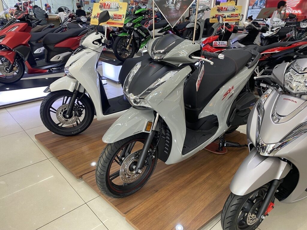 Cửa hàng xe máy trả góp