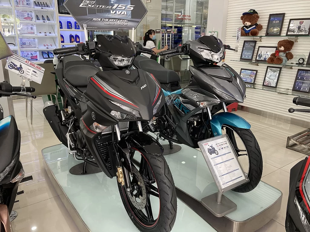 Mua xe máy Yamaha Exciter trả góp