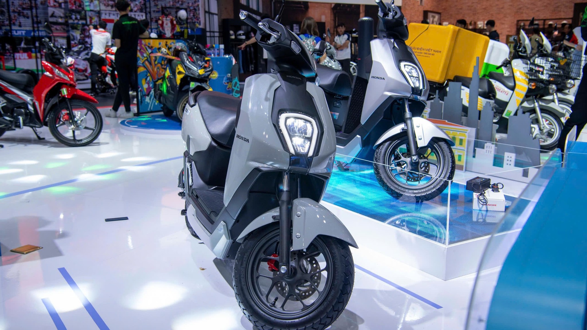 Giấy tờ cần có khi mua xe máy điện quận Hóc Môn