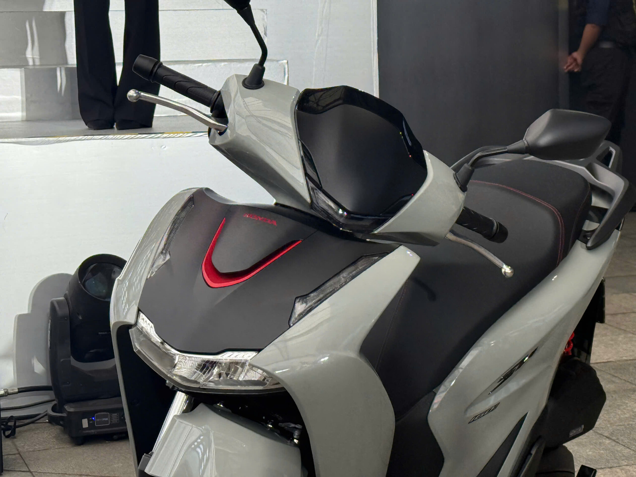 Lợi ích khi mua trả góp xe SH 160i tại Hóc Môn ở Muaxemaytragop.vn