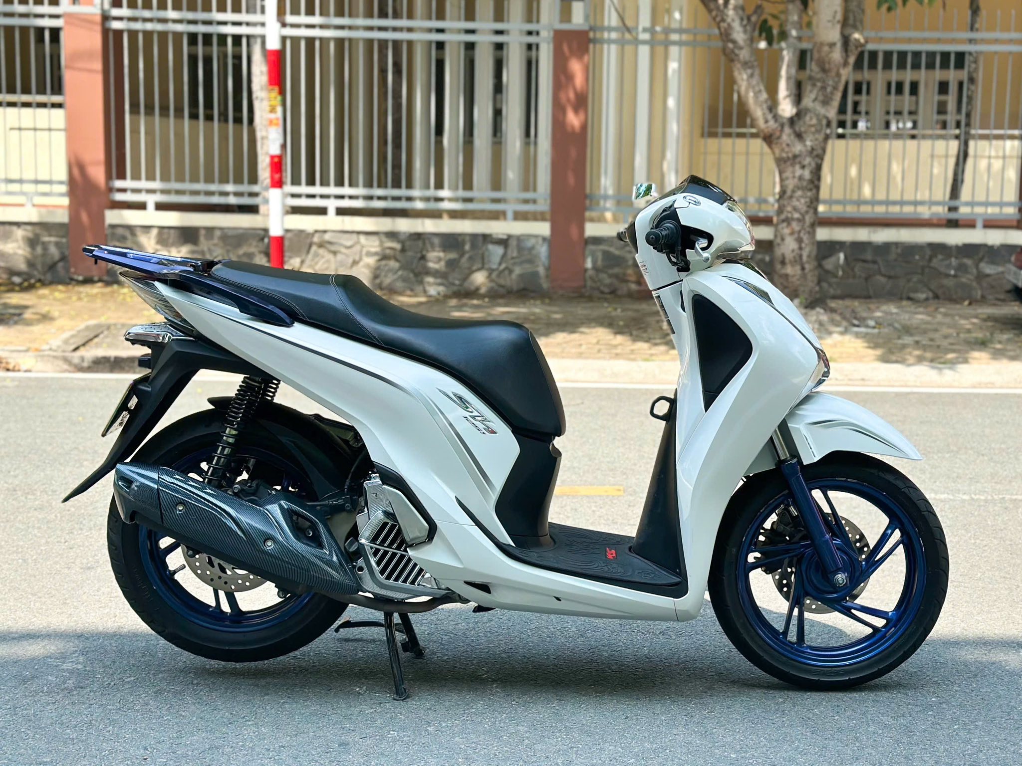 Thủ tục mua Trả góp xe Sh 125i tại Hóc Môn lãi suất thấp