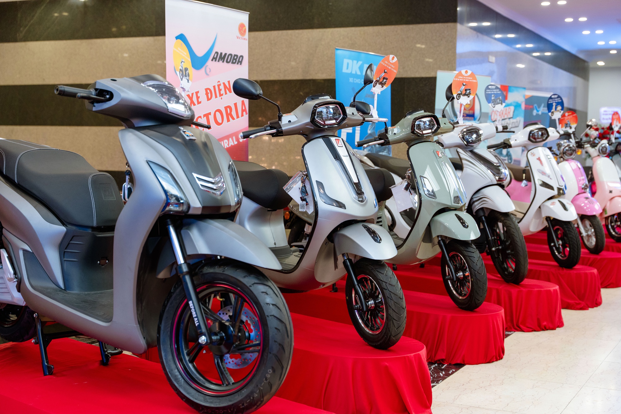 Tiêu chí chọn mua xe máy điện cho người đi làm