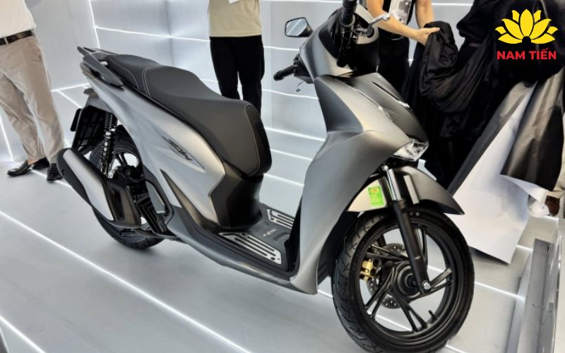 Kinh nghiệm khi chọn Đại lý xe SH 160i ủy quyền