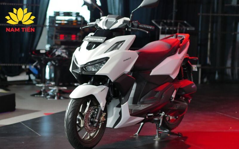 Tại sao nên mua xe Vario 160 tại đại lý uy tín?