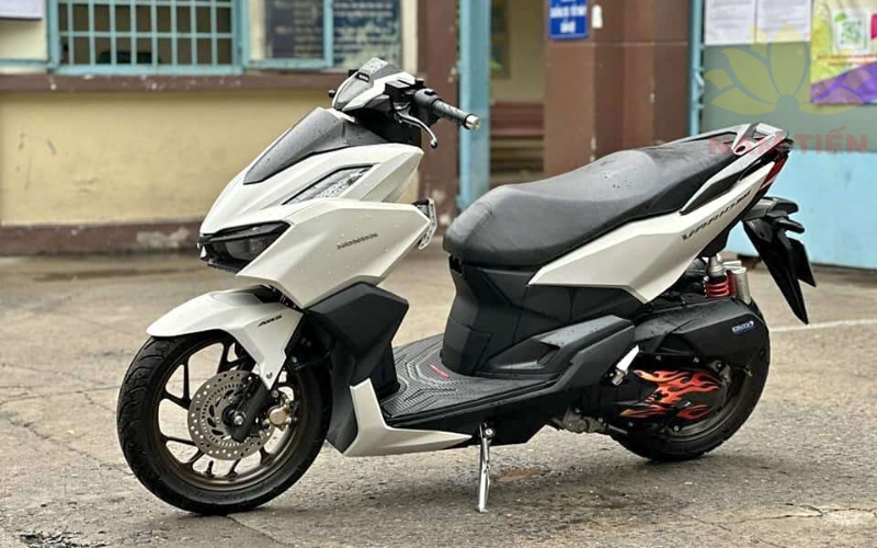 Vario 160 bản nào có ABS?